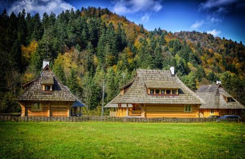 Baligrod Cabin | Osada Chytrusówka