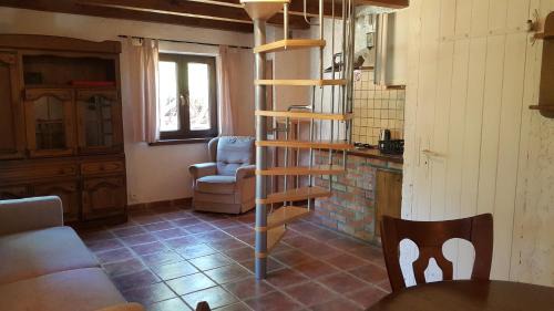 Czarny Mlyn Cabin | Osada pod Czerwonym Dębem - Czarny Młyn