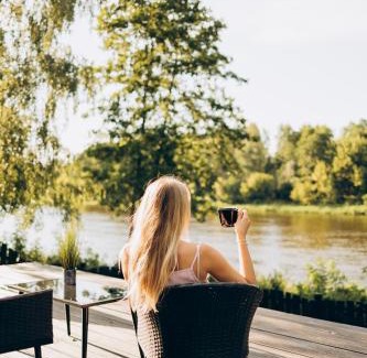 gmina Rzasnik Apartment | Osada Poli - Domek Panoramiczny nad Narwią z Prywatną Balią i Hydromasażem