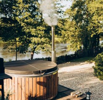 gmina Rzasnik Apartment | Osada Poli - Domek Panoramiczny nad Narwią z Prywatną Balią i Hydromasażem