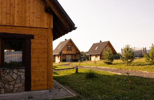 Ustrzyki Dolne House | Osada Wołcze