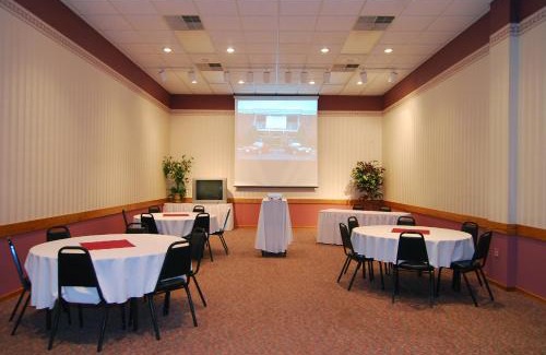 Eureka Springs Historic District Hotel | Osage Creek Lodge