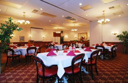 Eureka Springs Historic District Hotel | Osage Creek Lodge