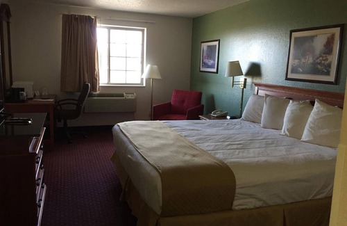 Evart Hotel | Osceola Grand Hotel