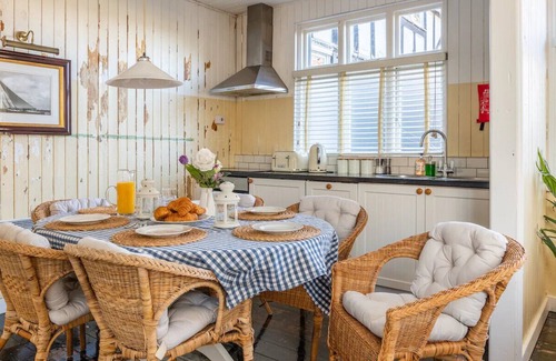 Maldon Apartment | OSEA Island: Charismatic Cottage