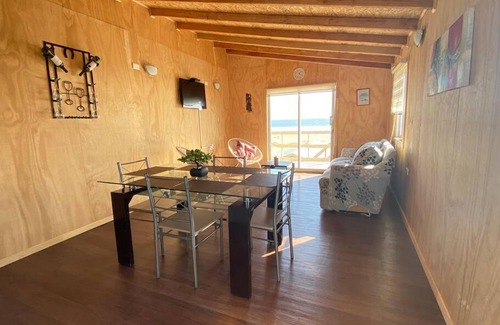 Pucatrihue Apartment | Osorno Cabaña con Dcto a orilla de rio y mar