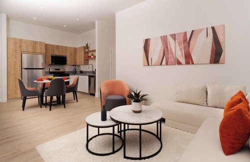 Las Vegas Apartment | Otonomus Hotel - Las Vegas