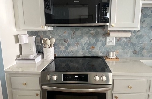 Port Clinton Condo | Our Lake Blyss 3 Bed/2 Bath Condo at The ShoresnDiscounted 28+ day stays Nov-Mar