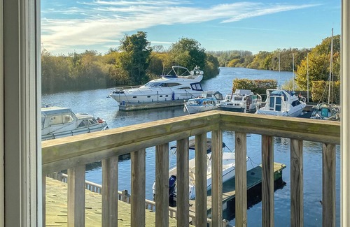 Brundall Cottage | Our premier cottage, with stunning views up and down the River Yare.