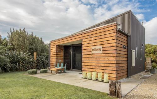 Cape Foulwind House | Out The Bay - Guest House at the Beach