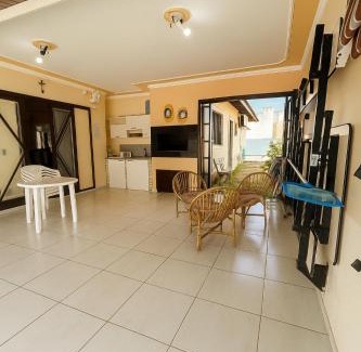 Xangri-La House | Ouvir das Ondas - Xangri-lá