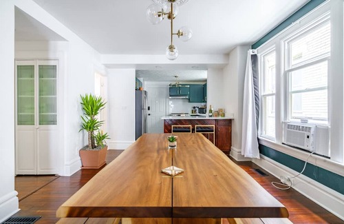 Short North House | Over 4 500 Reviews Prime Location Parking
