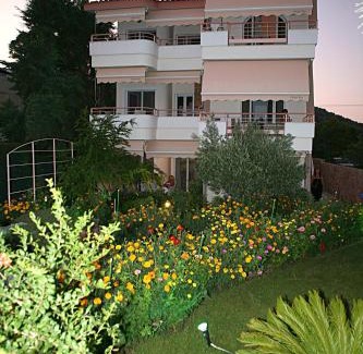 Edipsos Apartment | Over Sea Rooms & Villas