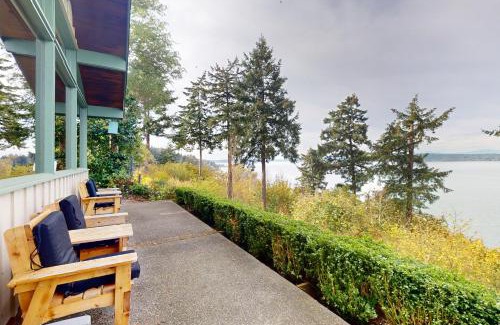 Federal Way House | Overlook Manor on Puget Sound