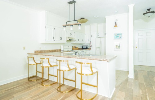 Oxford Apartment | OXFORD PRIME LOCATION/ON THE SQUARE! WALKING DISTANCE TO CAMPUS