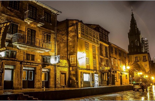 Santiago de Compostela Historic Centre House | Oxford Suites Santiago de Compostela