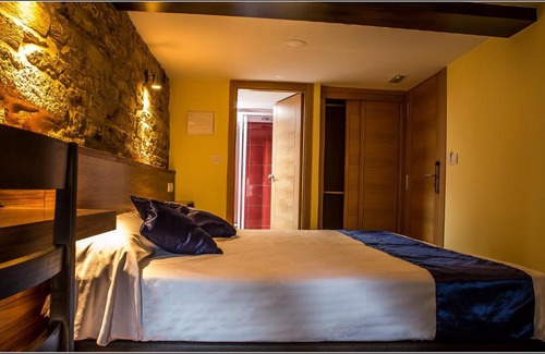 Santiago de Compostela Historic Centre House | Oxford Suites Santiago de Compostela