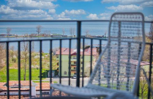 Jupiter Apartment | Oxygen Residence Sea View 38