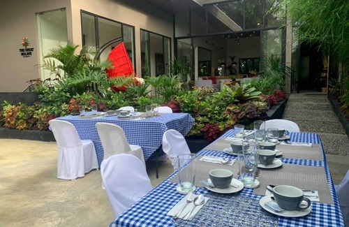 Buck Estate Hotel | OYO 1177 The Great Molave