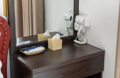 Hoang Mai Hotel | OYO 1238 Bao Son Hotel