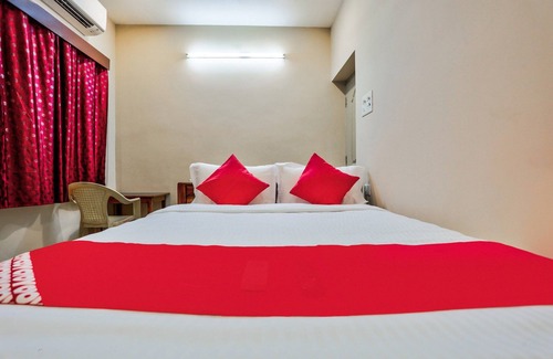 Kalapettai Hotel | OYO 29878 Sri Abirami Inn