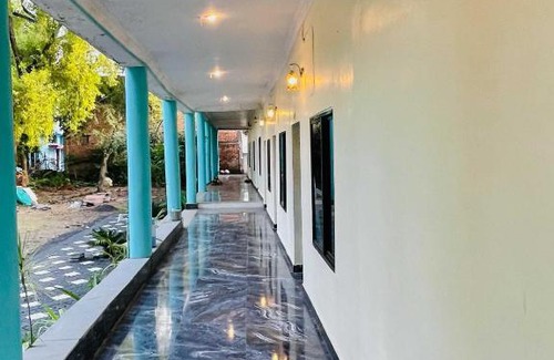 Jabalpur Hotel | OYO 70101 Hotel Green Park