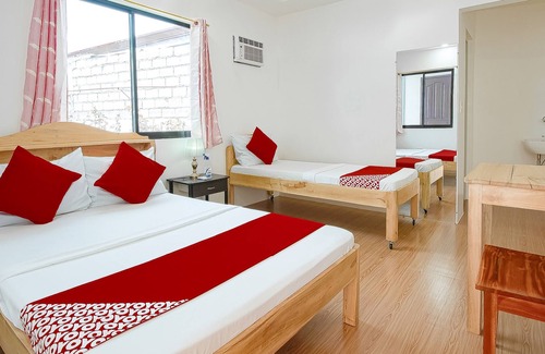 Moalboal House | OYO 777 Rn Guesthouse