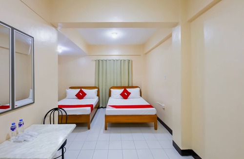 Baclaran Hotel | OYO 836 E & H Residences