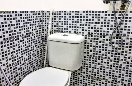 Cikarang Hotel | OYO 90222 Lafa Park Syariah