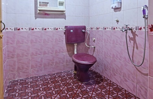 Kampong Raja Hotel | OYO 90551 Zn Mix Homestay & Roomstay