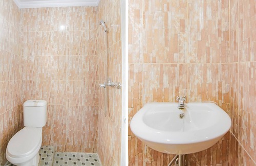 Pakem Hotel | OYO 90878 Pakem Sari Hotel & Convetion