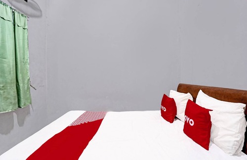 Sidoarjo Hotel | OYO 91795 Kos Jeehel Syariah