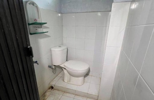 Ternate Hotel | OYO 92892 Aini Homestay