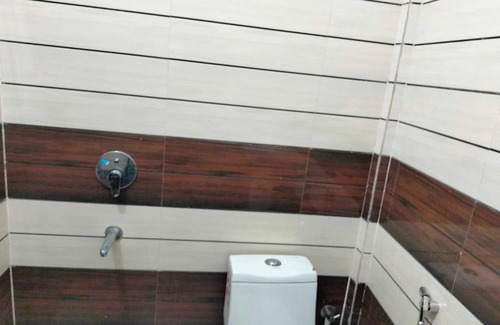 Narnaul Hotel | OYO Blue Moon
