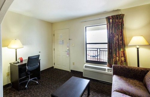 Port Allen Hotel | OYO Hotel LSU