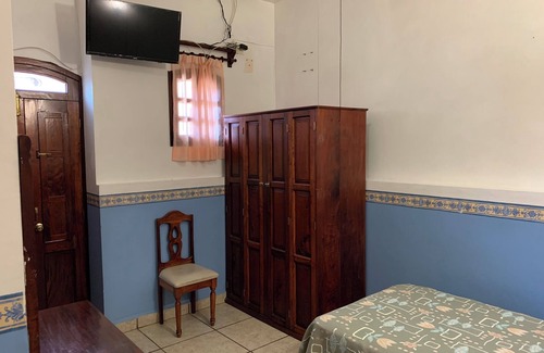 Xalapa Hotel | OYO Hotel Real De Cortés