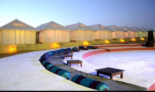 Kanoi Resort | Ozaki Desert Camp & Resort