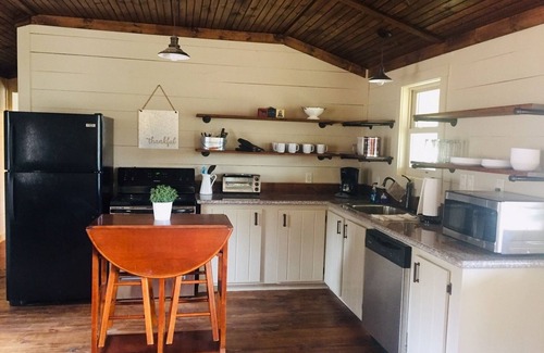 Combs Cabin | Ozarks Best Kept Secret