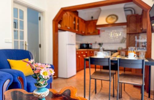 Figueira da Foz Villa | Pátio Privado com Churrasqueira by Férias em Figueira