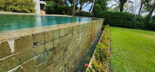 Buri Satuba House | Pé na areia Beach House