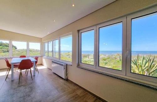 Viana do Castelo Apartment | Pé No Mar - sea view