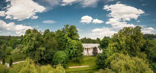 Hermanovce Resort | Péchy Castle