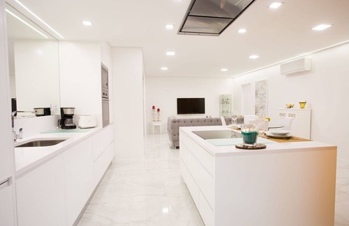 Sao Pedro Apartment | Pérola dos Anjos by LovelyStay