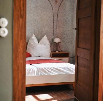 Poessneck Apartment | Pößnecker Werkstätten -Tessenow Wohnung