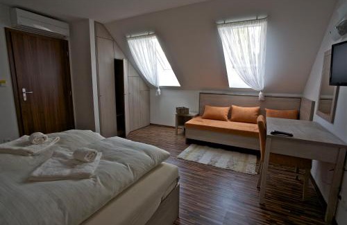 Marianka House | Pútnický mlyn