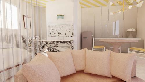 Quartier du Port Apartment | p e n t h o u s e p a n o r a m i c t e r r a c e s