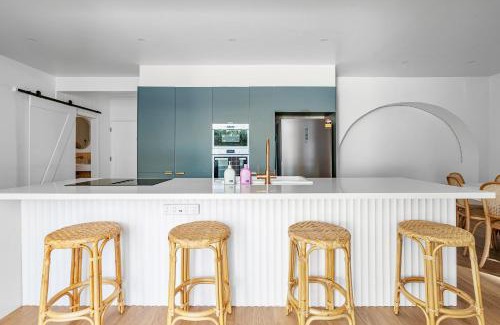 Long Jetty House | Pacific Paradise - 4 Bedroom House Central Coast