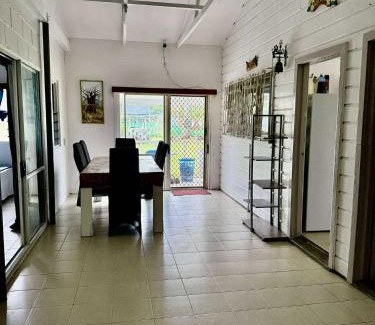 Nuku'alofa House | Paea's Guest House