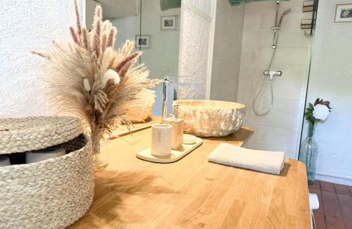 Fitou House | Paisible maison à l'ombre des pins