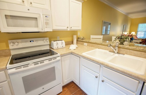 Branson Condo | Palace View Resort by Spinnaker Resorts